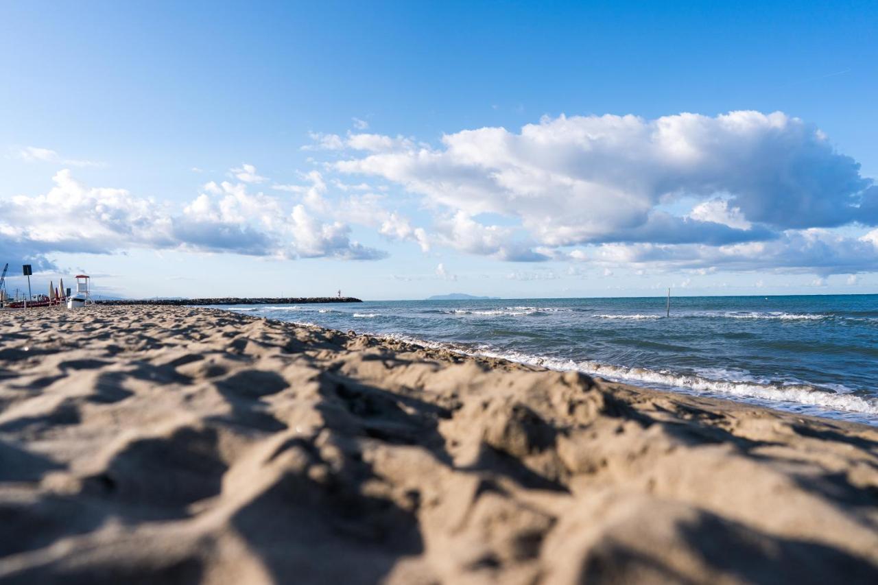 Lola Piccolo Hotel E Appartamenti Marina di Grosseto Zewnętrze zdjęcie