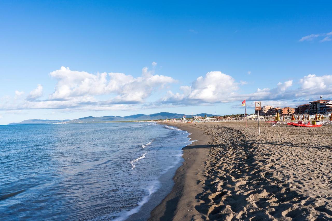 Lola Piccolo Hotel E Appartamenti Marina di Grosseto Zewnętrze zdjęcie
