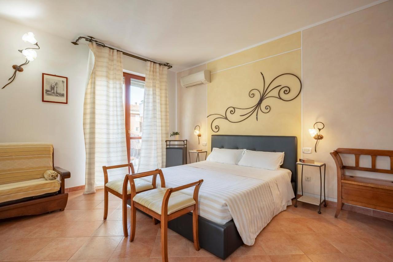 Lola Piccolo Hotel E Appartamenti Marina di Grosseto Zewnętrze zdjęcie