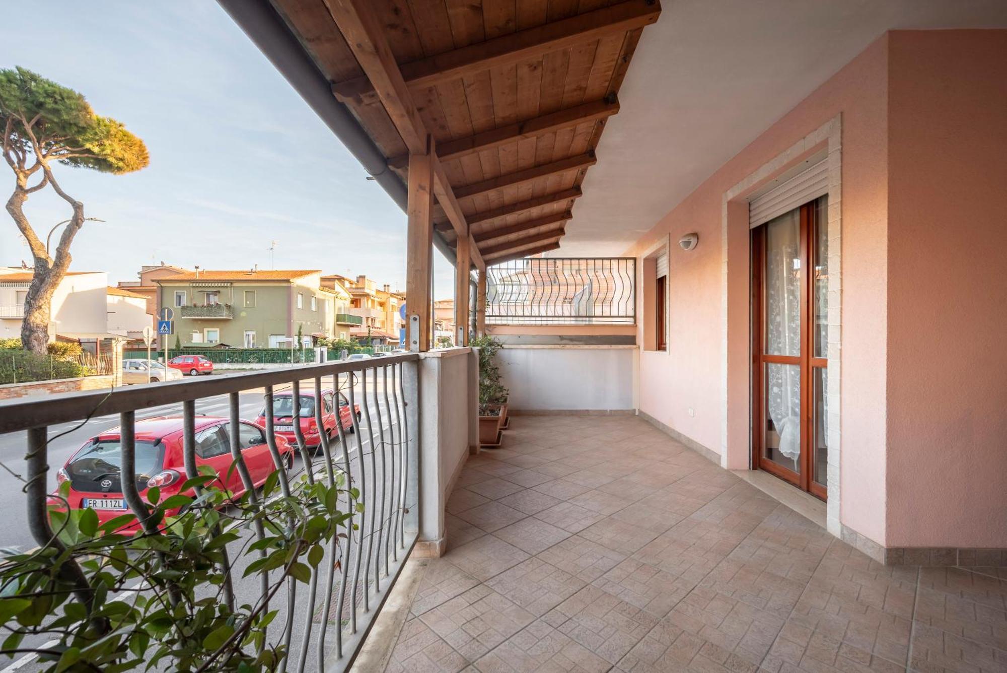 Lola Piccolo Hotel E Appartamenti Marina di Grosseto Zewnętrze zdjęcie